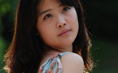 男生把那个放你嘴巴里该怎么办